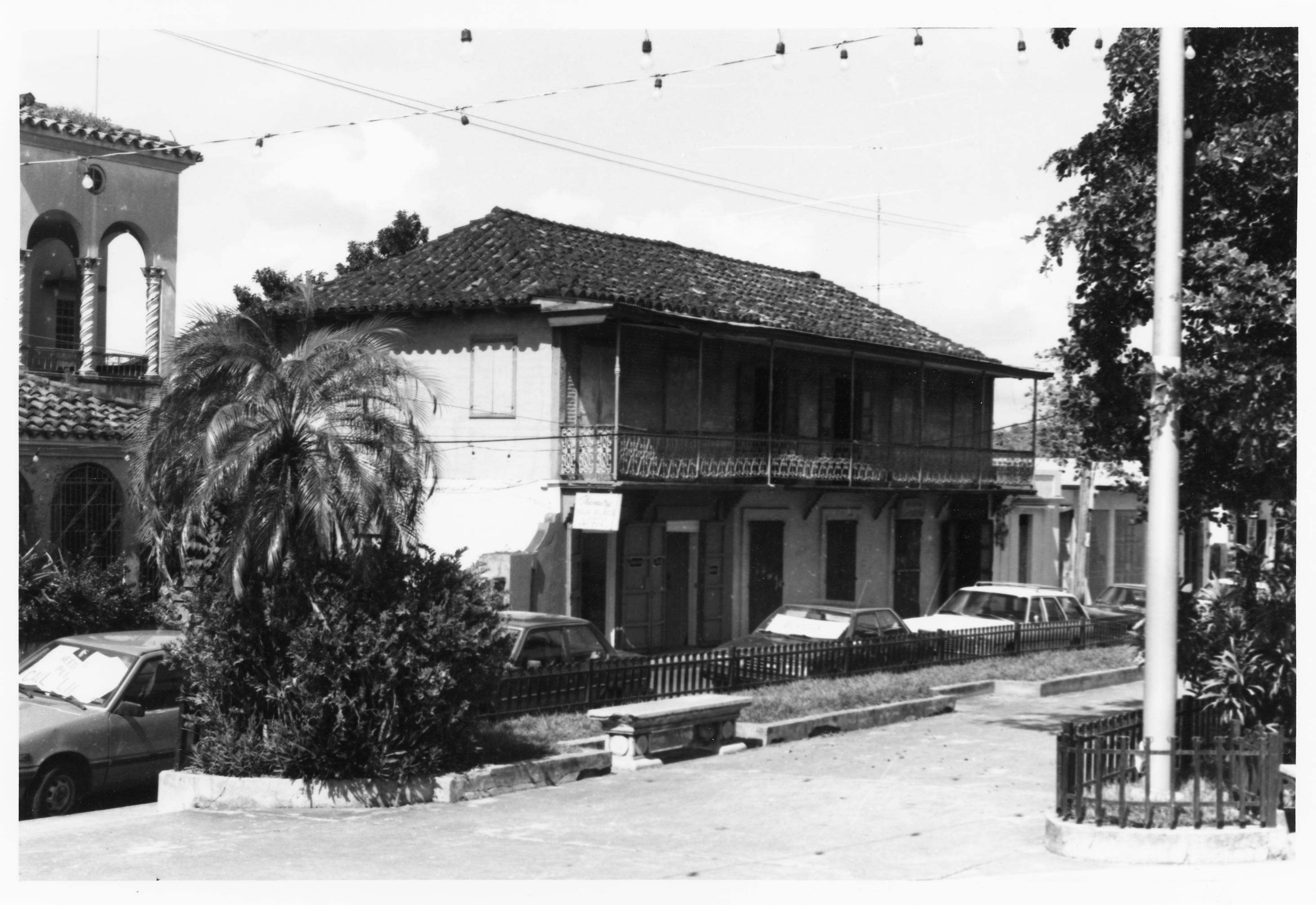 Residencia Machín - Ramos - 88001180